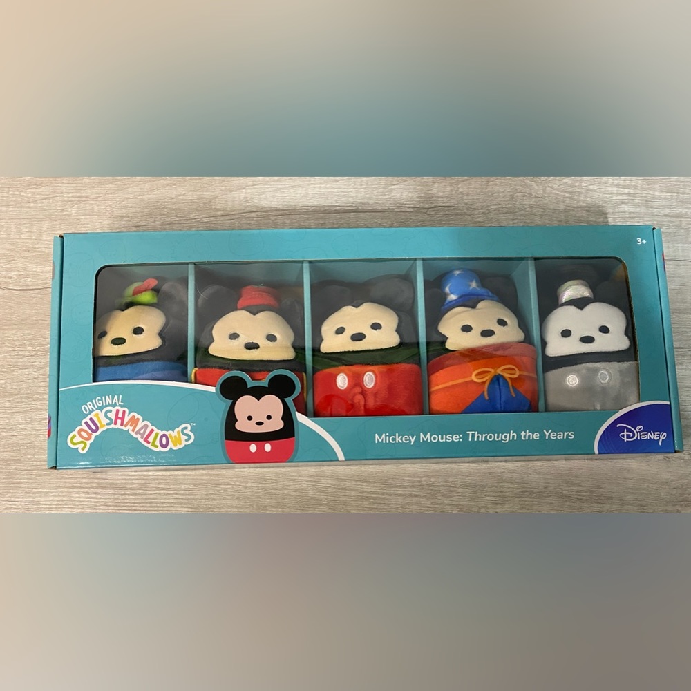 Squishmallow Disney Mickey Mouse: Through The Years 4in Box Set. Kellytoy. New